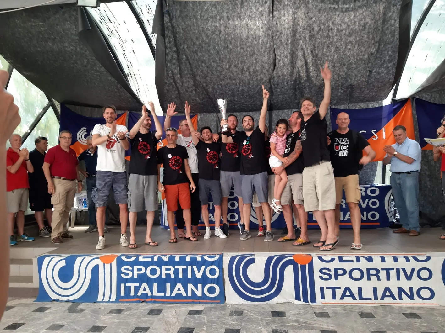 RealBusto_Basket_2